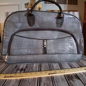 Gray Crocodile Pattern Men's Bag